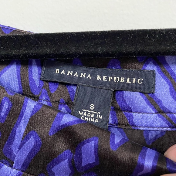 Banana Republic Silk Purple and Black Top - Picture 2 of 6